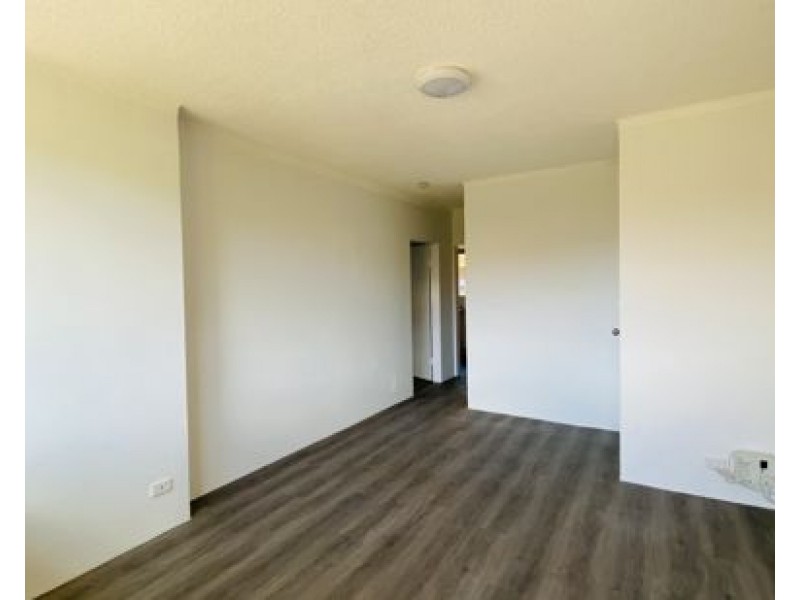 2/10 Hampstead Road, Homebush West NSW 2140