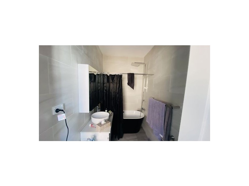 1/139 New Canterbury Road, Lewisham NSW 2049