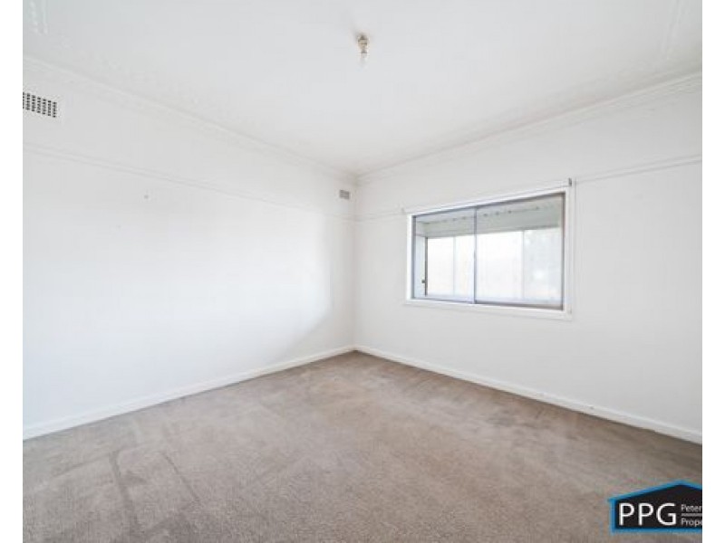 955 Henry Lawson Drive, Padstow Heights NSW 2211