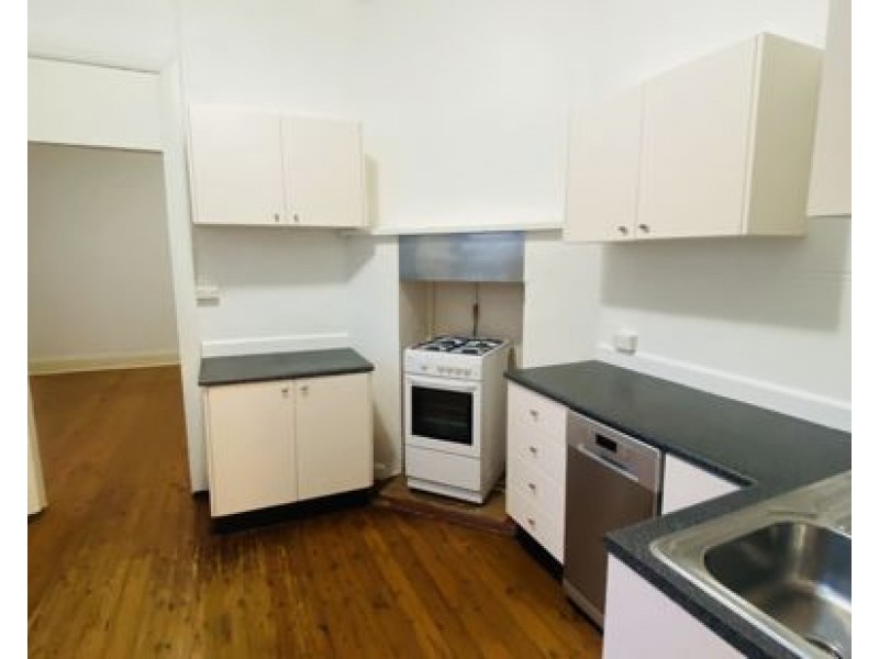 33 O’Hara Street, Marrickville NSW 2204