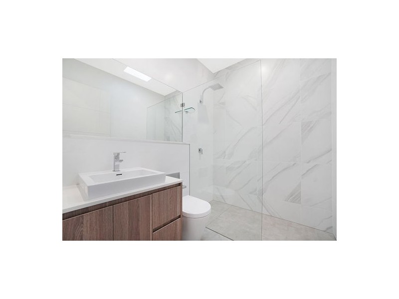 16/111-115 New Canterbury Road, Petersham NSW 2049