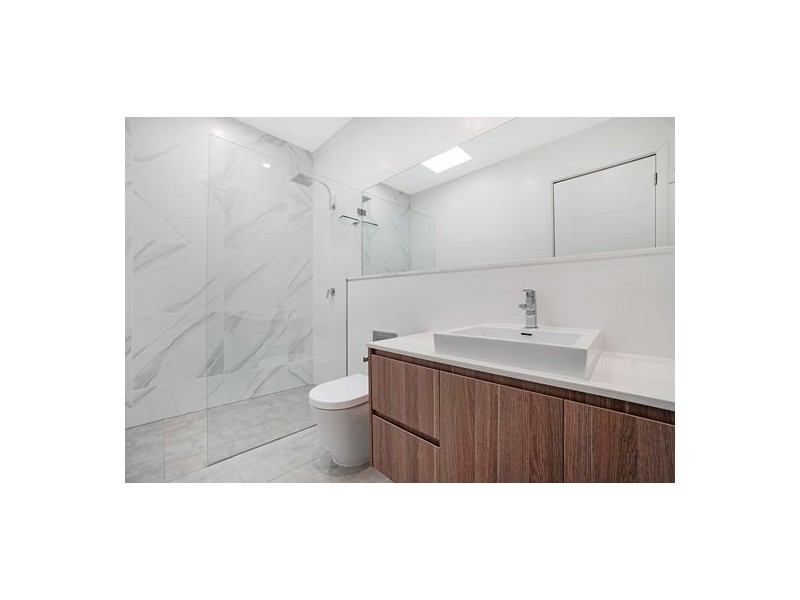 16/111-115 New Canterbury Road, Petersham NSW 2049