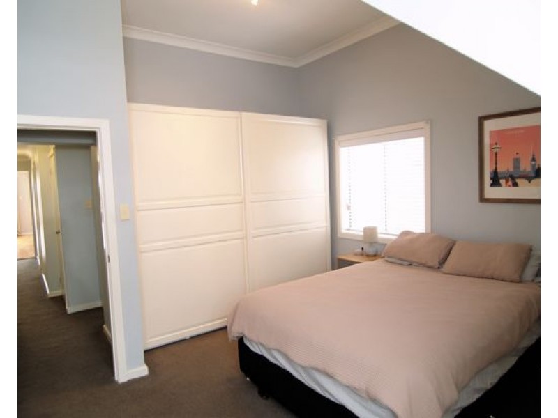 3/260 New Canterbury Road, Lewisham NSW 2049