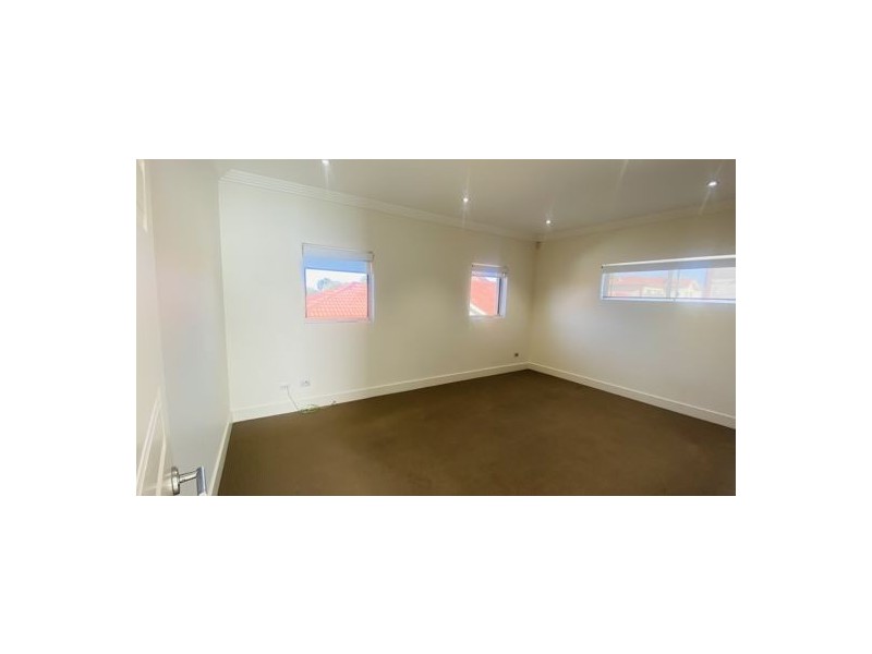 5/39-41 Canarys Road, Roselands NSW 2196