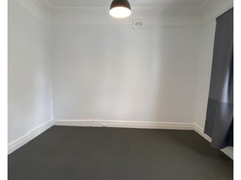 9 England Avenue, Marrickville NSW 2204