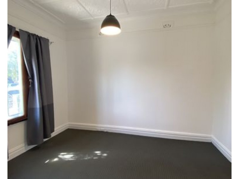 9 England Avenue, Marrickville NSW 2204