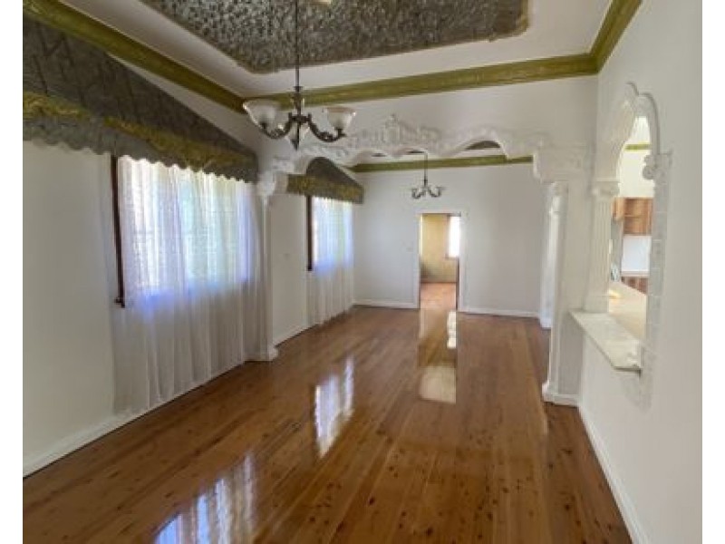 9 England Avenue, Marrickville NSW 2204