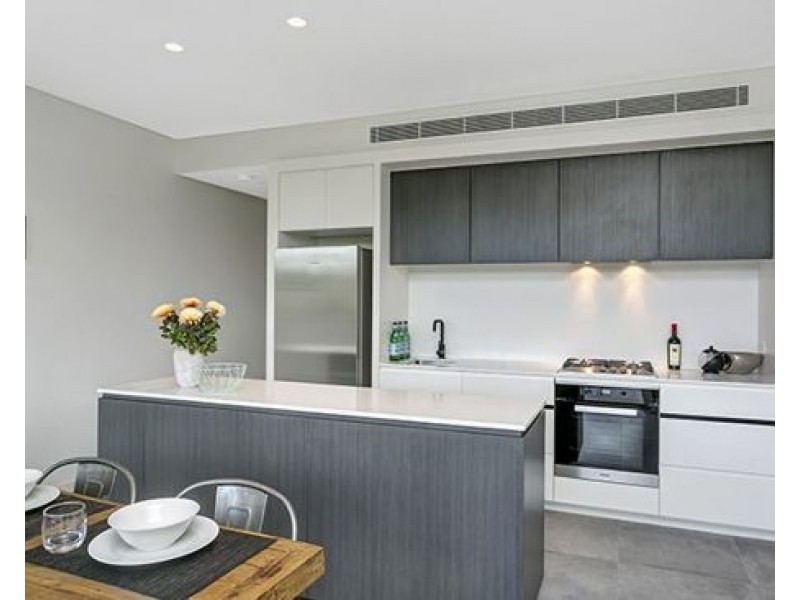 701/2F Wentworth Park Road, Glebe NSW 2037