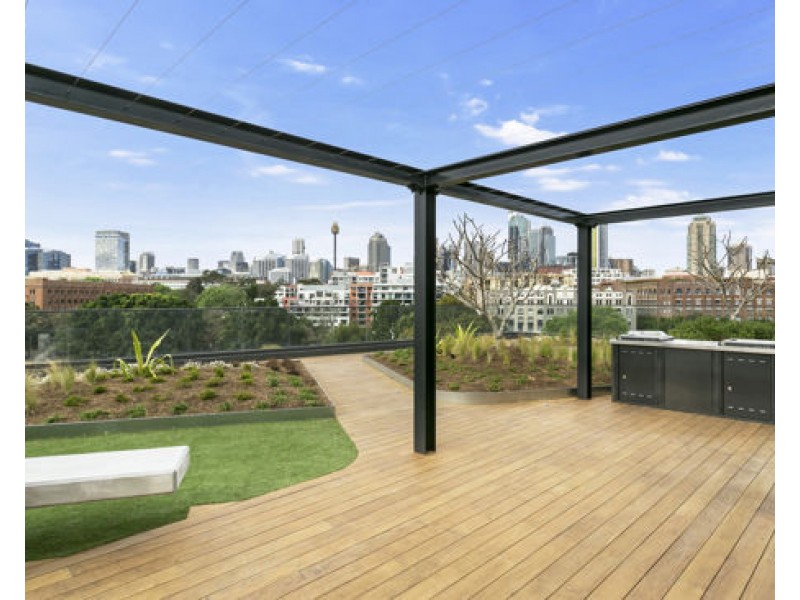 701/2F Wentworth Park Road, Glebe NSW 2037