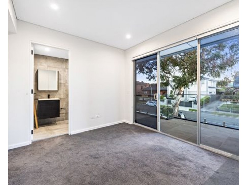 13 Fricourt, Earlwood NSW 2206