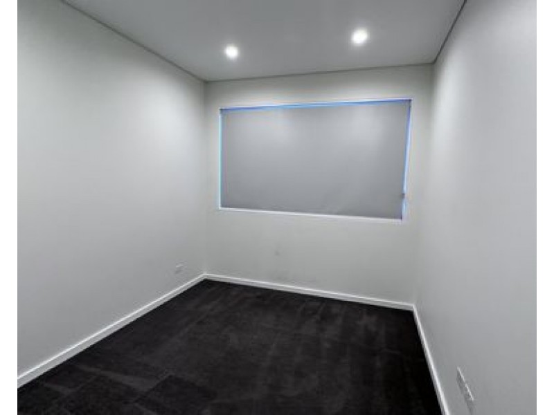 13 Fricourt, Earlwood NSW 2206