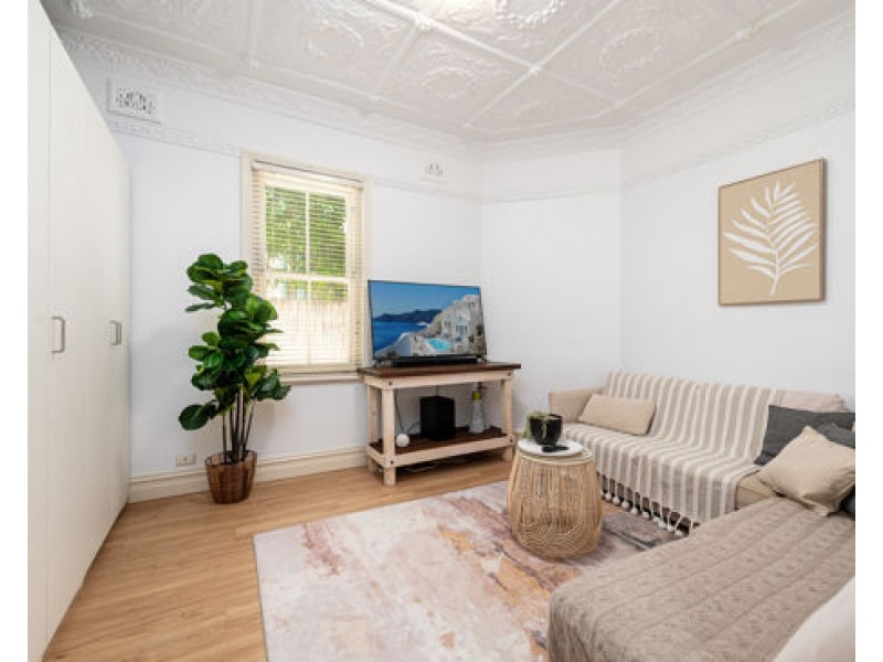 69 Riverside Crescent, Dulwich Hill NSW 2203