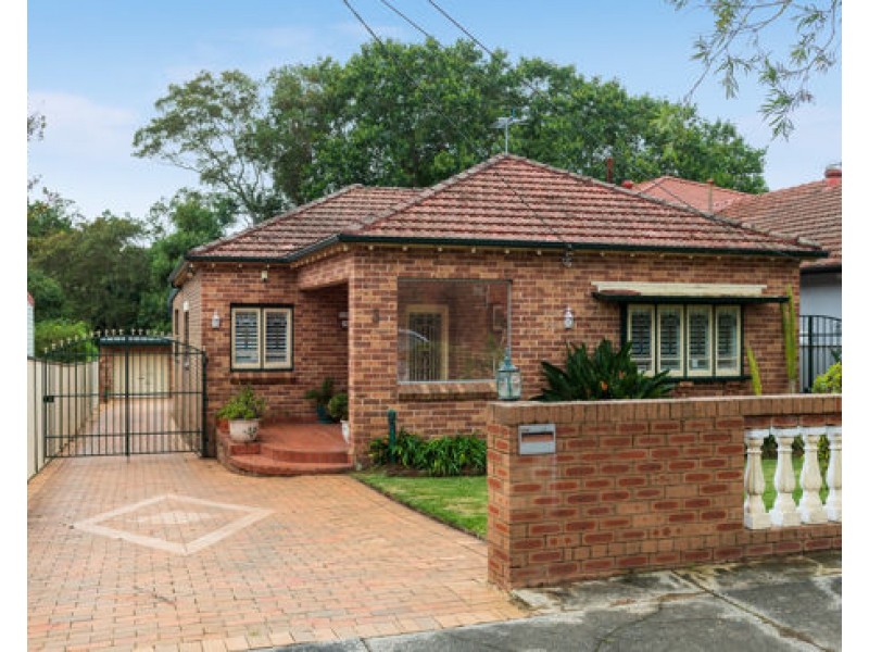 3 Ronald Avenue, Earlwood NSW 2206