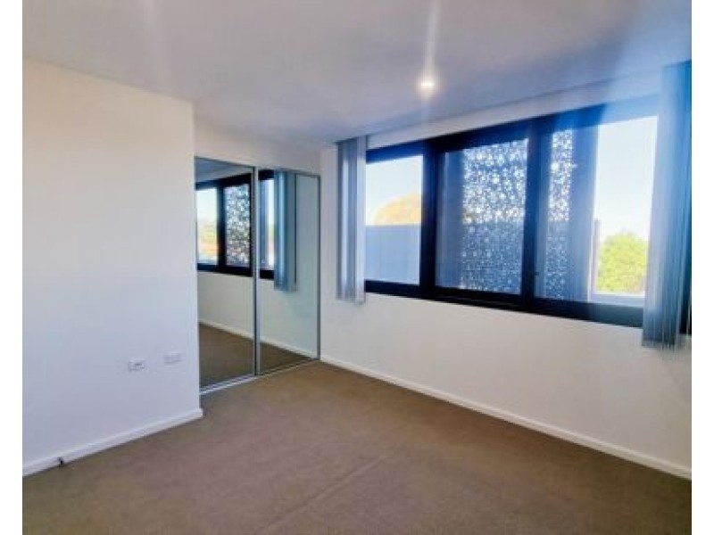 214/147 New Canterbury Road, Lewisham NSW 2049