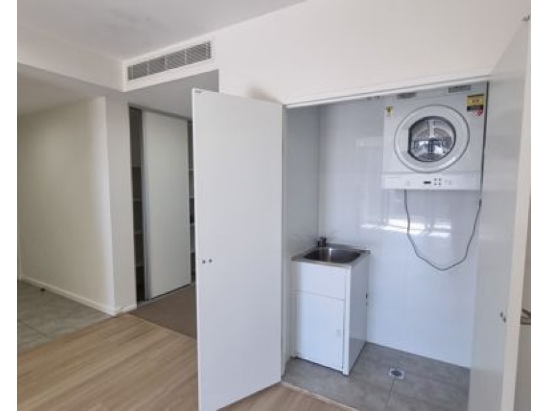214/147 New Canterbury Road, Lewisham NSW 2049
