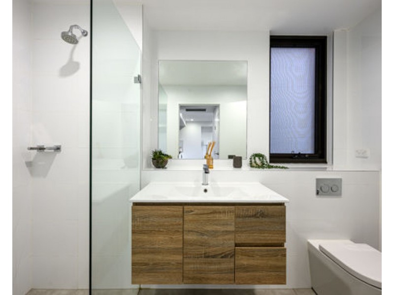 215/147 New Canterbury Road, Lewisham NSW 2049