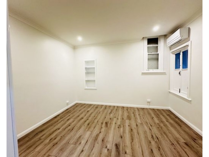 1/139 New Canterbury Road, Lewisham NSW 2049