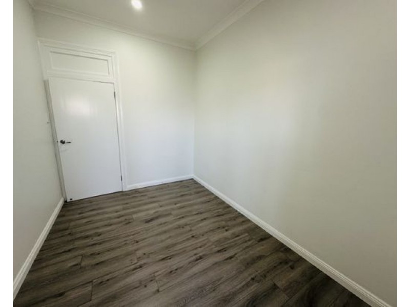 1/139 New Canterbury Road, Lewisham NSW 2049