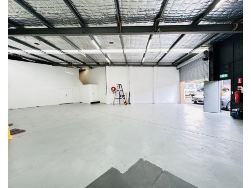 8/23 Garema Circut, Kingsgrove NSW 2208