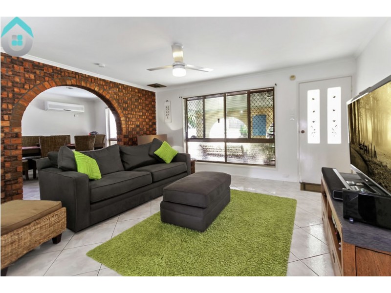 19 Cosway Street, Hillcrest QLD 4118