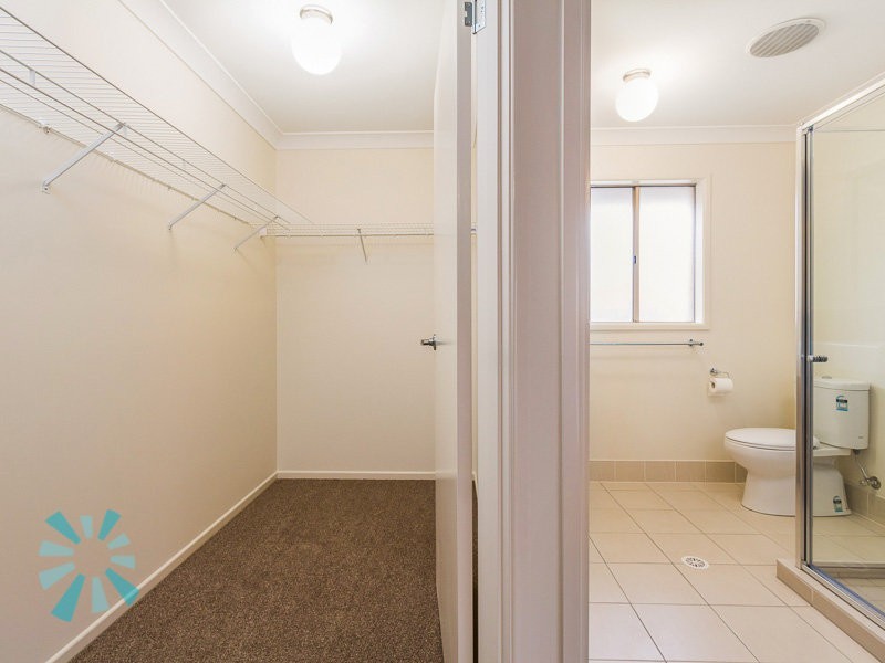44A Maryland Drive, Regents Park QLD 4118