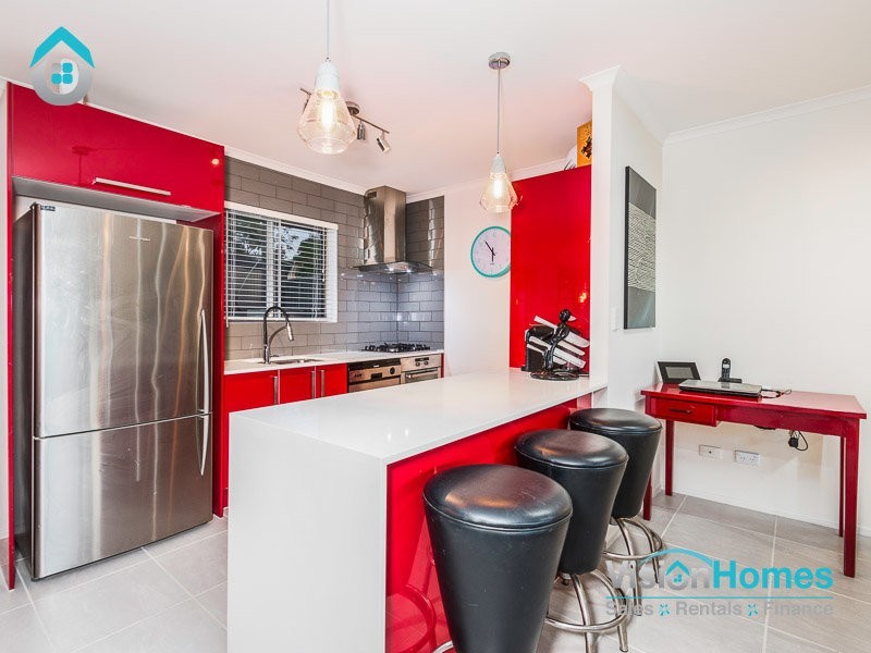 26 MASTHEAD STREET, Jamboree Heights QLD 4074