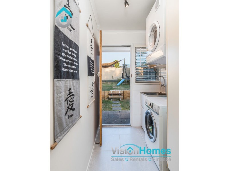 26 MASTHEAD STREET, Jamboree Heights QLD 4074