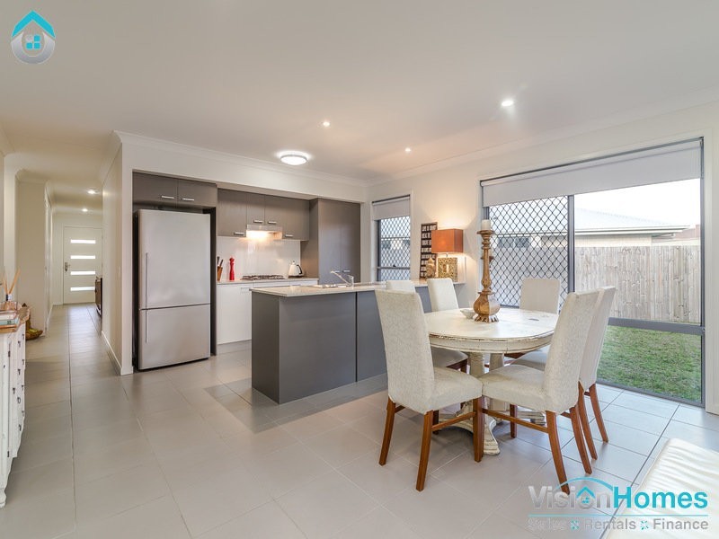 87B Brookside Circuit, Ormeau QLD 4208