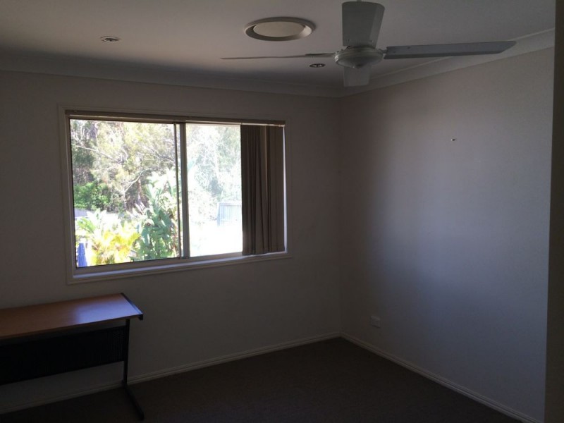16 Vincent Street, Calamvale QLD 4116