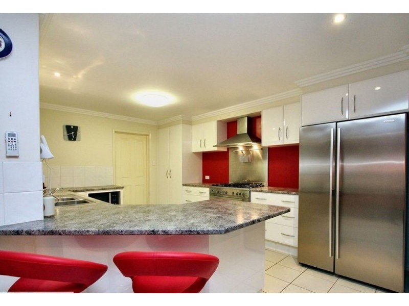 7 Crescendo Place, Crestmead QLD 4132