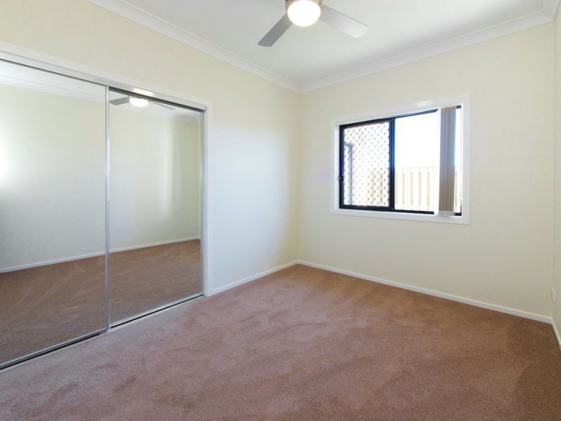 39 Stringybark Street, Regents Park QLD 4118