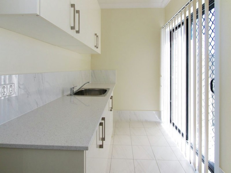 39 Stringybark Street, Regents Park QLD 4118