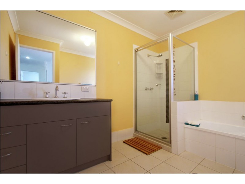 15 Tennessee Way, Berrinba QLD 4117