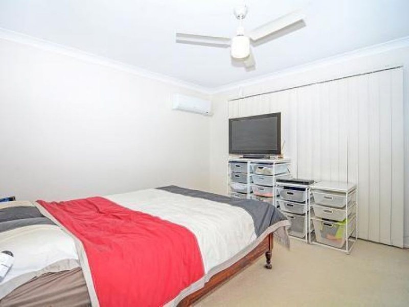 97 Oakview Street, Parkinson QLD 4115