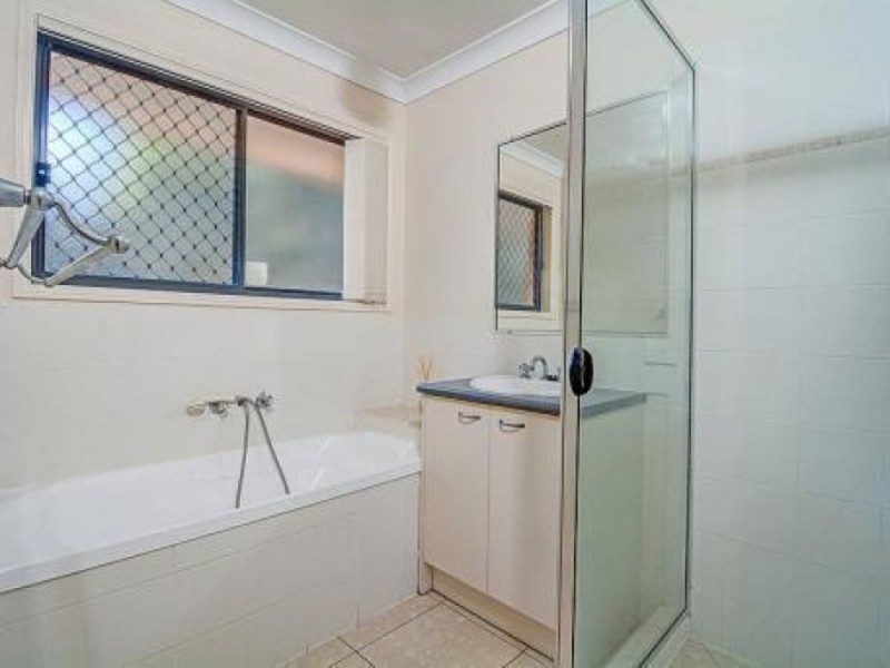 97 Oakview Street, Parkinson QLD 4115