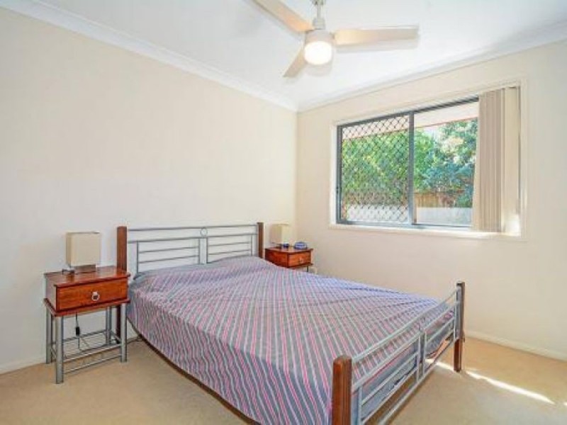 97 Oakview Street, Parkinson QLD 4115