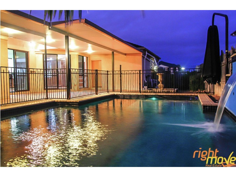 9 Maidenhair Place, Calamvale QLD 4116