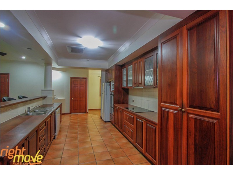 9 Maidenhair Place, Calamvale QLD 4116