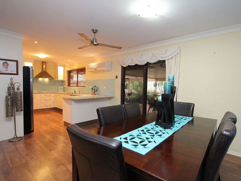 31-33 Durham Court, Park Ridge South QLD 4125