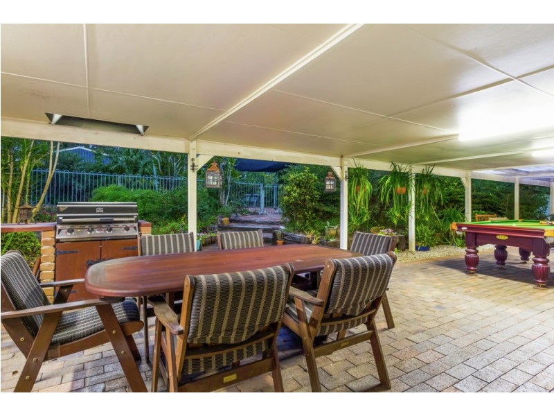 31-33 Durham Court, Park Ridge South QLD 4125
