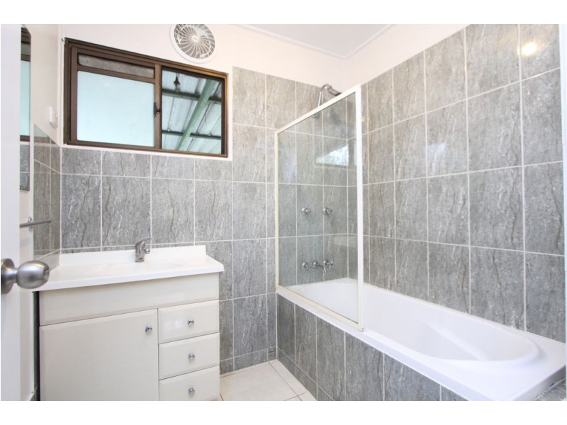 115-127 Farm Road,, Greenbank QLD 4124