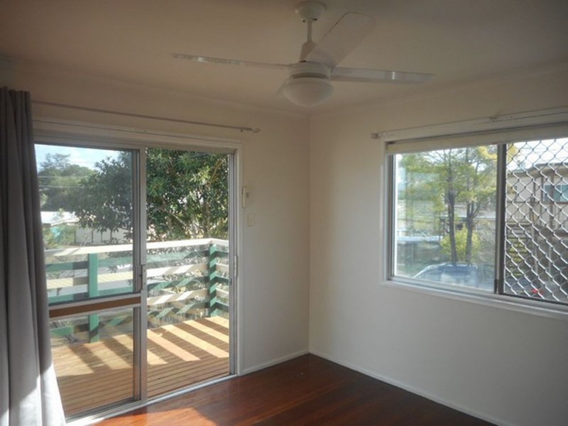 18 Hakea Street, Crestmead QLD 4132