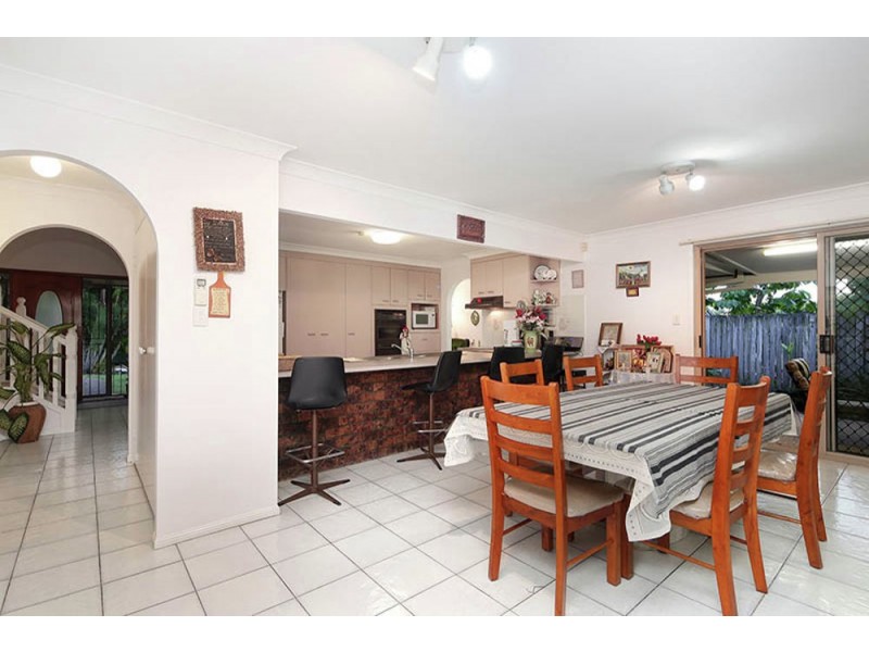 59 WISTERIA CRESCENT, Mount Gravatt East QLD 4122