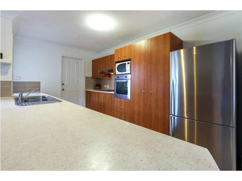 20 Mapelton Circuit, Parkinson QLD 4115