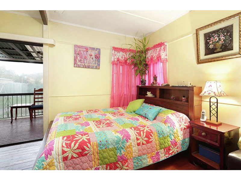 2099 WYNNUM RD, Wynnum West QLD 4178