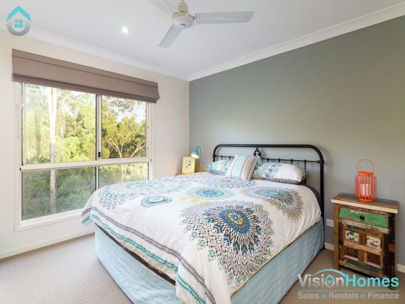 41 Shallow Bay Drive, Springfield Lakes QLD 4300