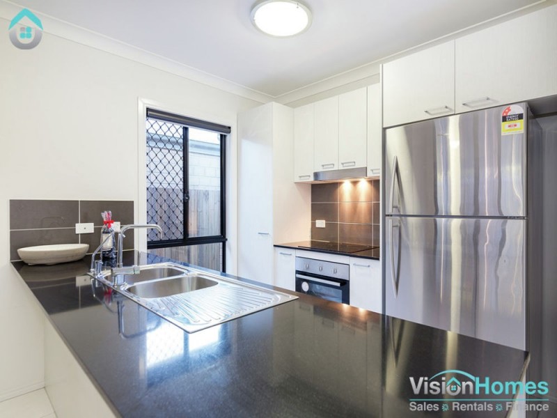 25 Travertine Avenue, Logan Reserve QLD 4133