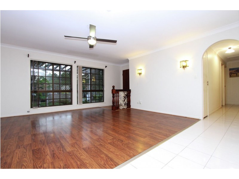 4 Hydrabad Street, Regents Park QLD 4118