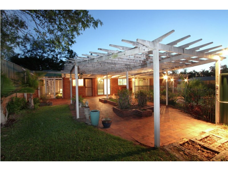 4 Hydrabad Street, Regents Park QLD 4118