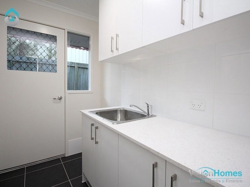 9 Halfmoon Street, Browns Plains QLD 4118